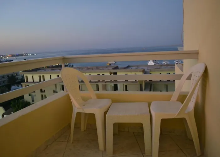 Dexon Roma 3* Hurghada
